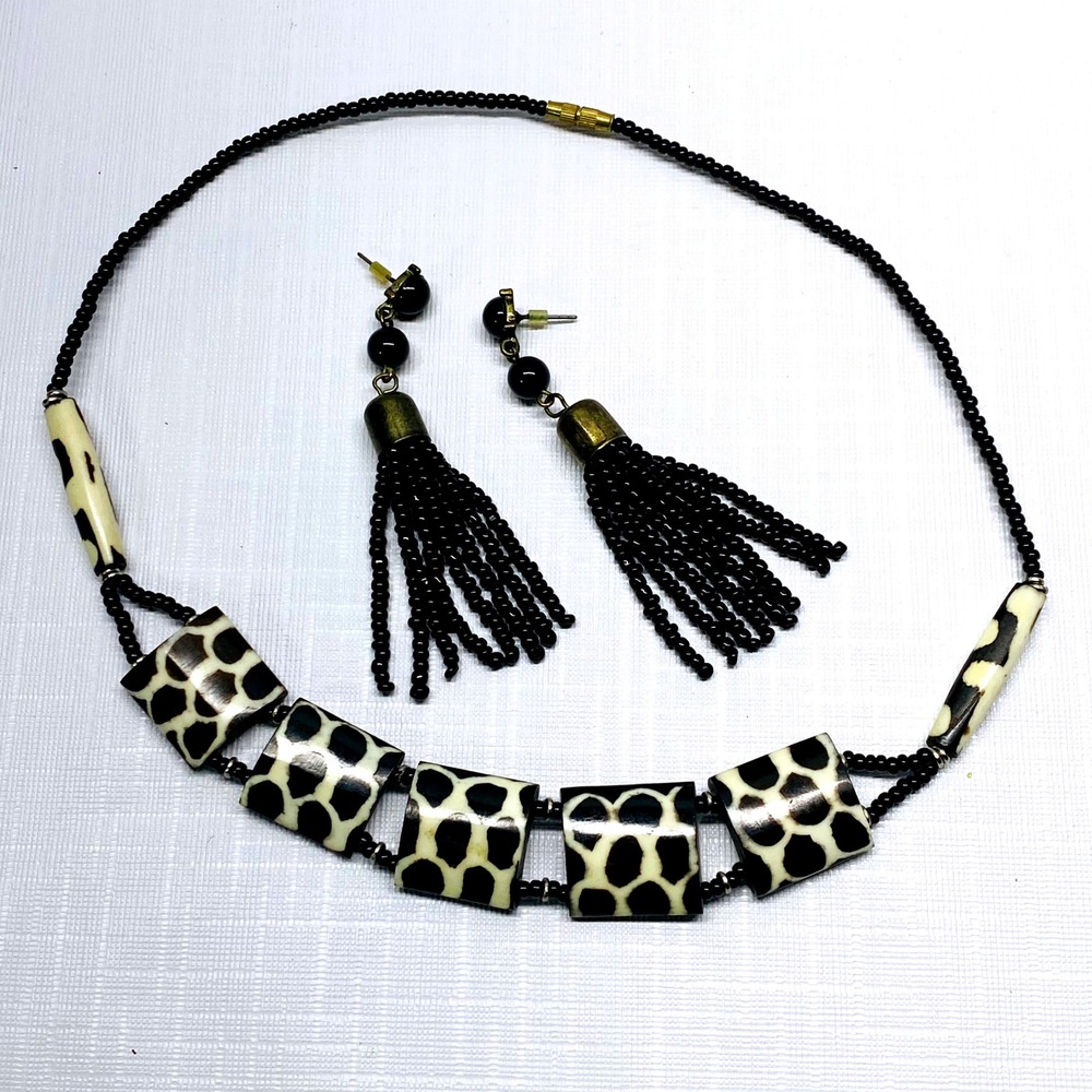 Beaded Necklace‎ and Tassel Earrings Set Giraffe Print Beads
